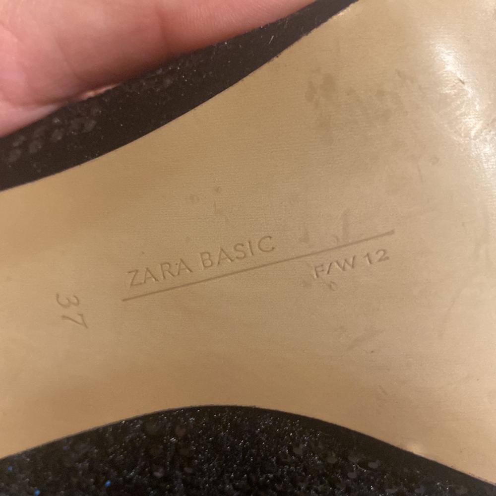Zara Basic Black Velvet & Sparkle Pointed Toe Pumps - Picture 6 of 7